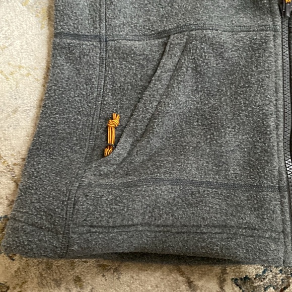 EUC SIZE XS LLBEAN MOUNTAIN CLASSIC HEATHER CHARCOAL FLEECE JACKET - Picture 7 of 11